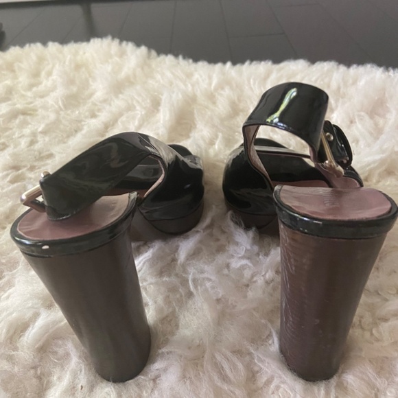 Miu Miu black patent platform sling back heels - size 38 - Picture 2 of 6